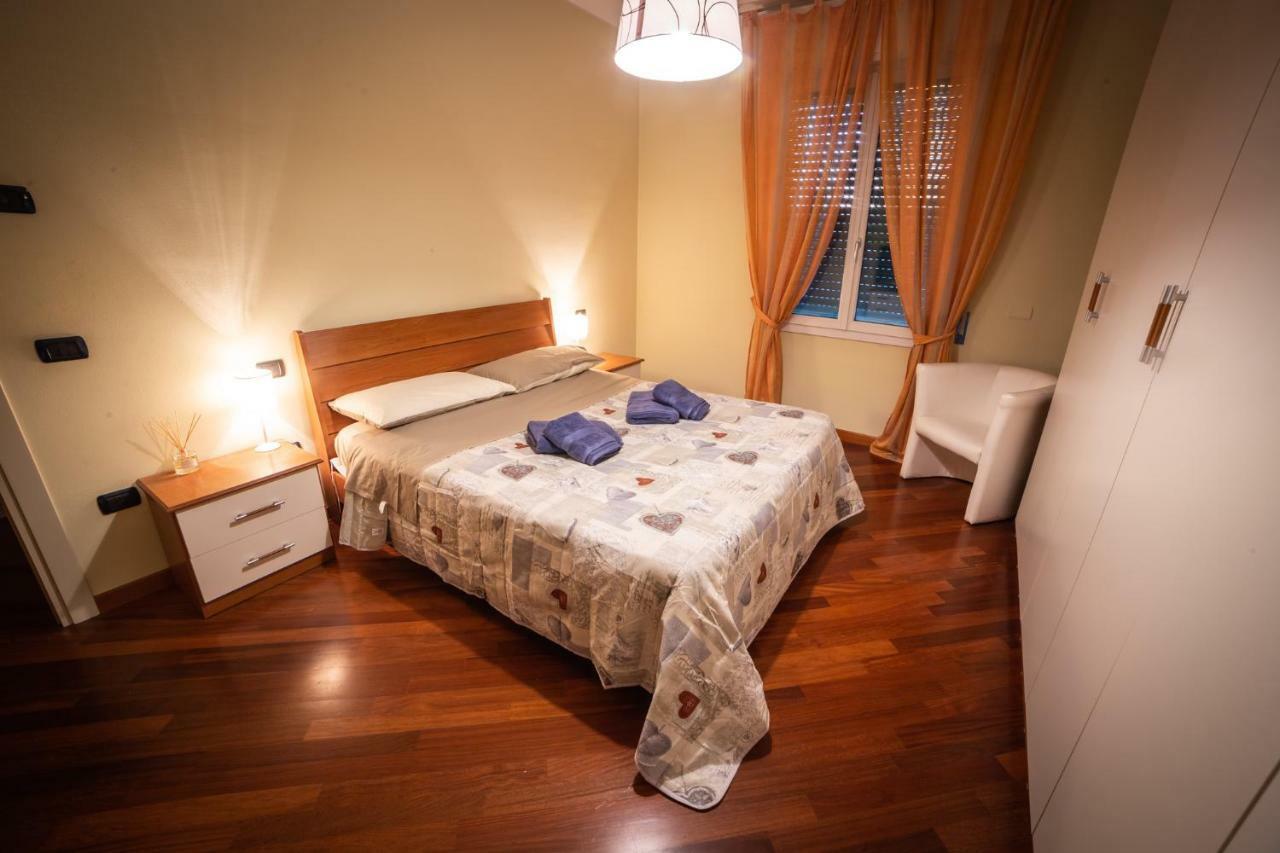 Cinematic Modern Flat, 100 Mt Da Ospedale Daire Ravenna Dış mekan fotoğraf